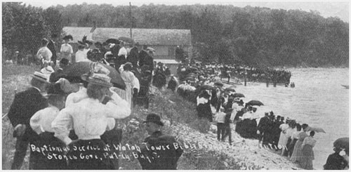 Chrzest na konwencji w Put-in-Bay w 1908 roku, do którego przystąpiły 363 osoby